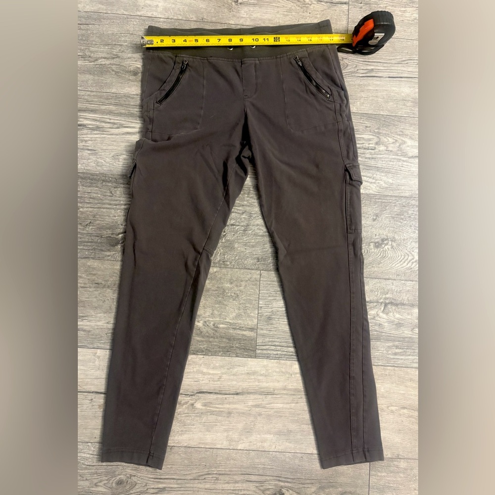 TWO-(2)-pairs Ladies size Large cotton/spandex legging pants -Bass Pro Shop